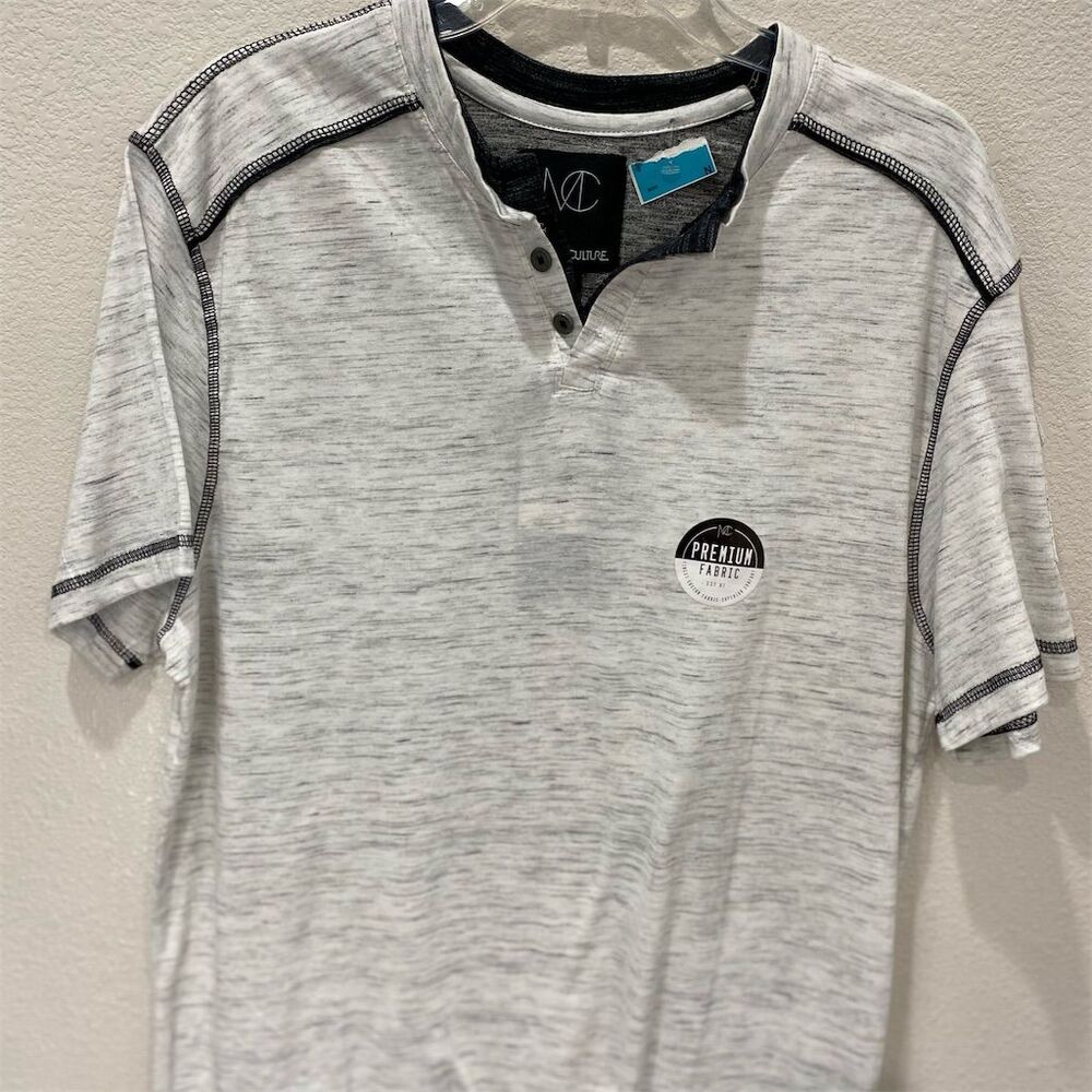 Modern Culture Men's XL Gray Henley T-Shirt Short Sleeve Embroidered Detail
